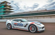 Autos & Etc: Corvette na frente dos Fórmula Indy